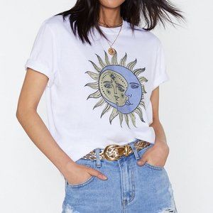 Nasty Gal Sun and Moon Graphic T-Shirt- L